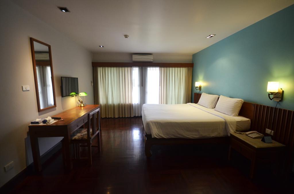 Sakorn Residencia&Hotel Chiang Mai Exterior foto