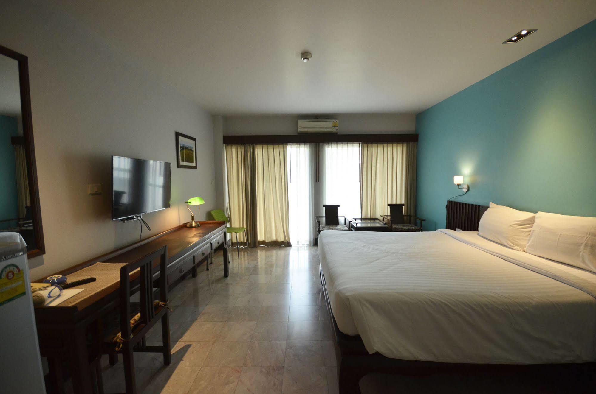 Sakorn Residencia&Hotel Chiang Mai Exterior foto